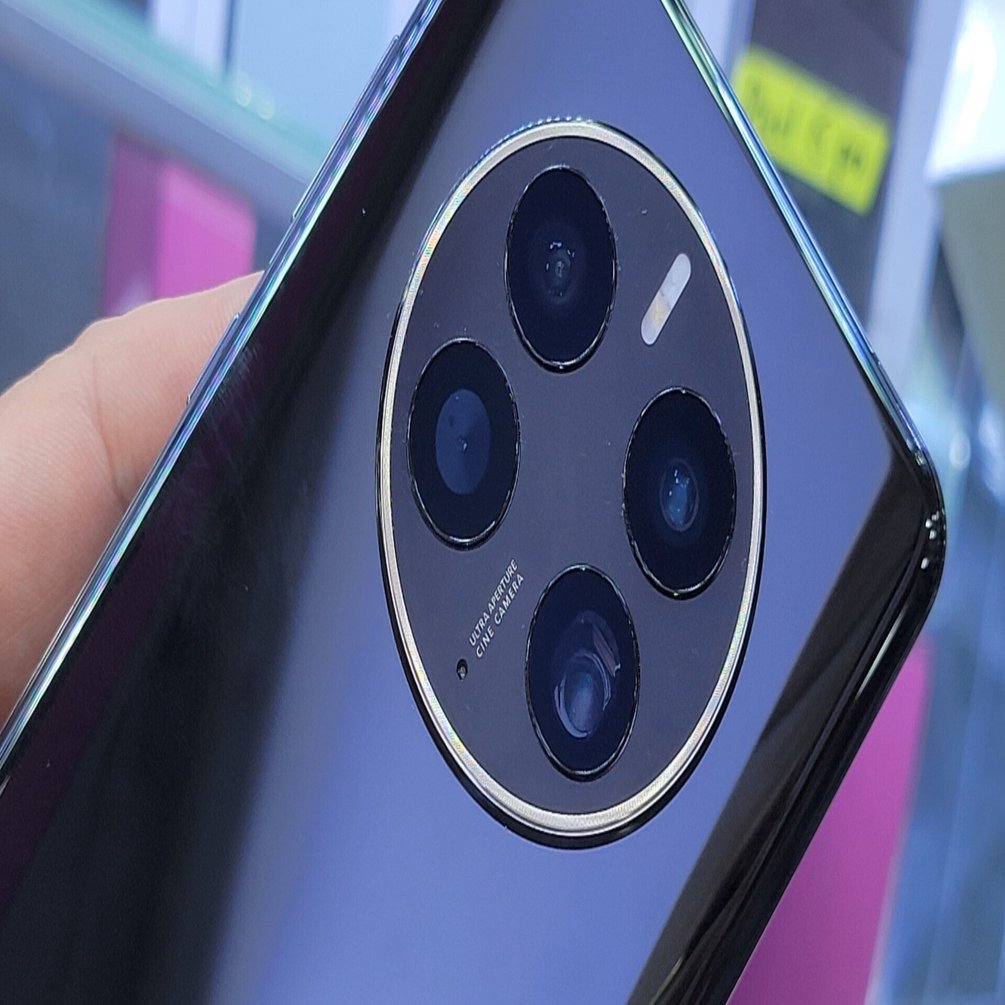 HUAWEI Mate 50 Pro 本体 ASCII.jp：世界初の10段可変絞りカメラ搭載したファーウェイ「HUAWEI