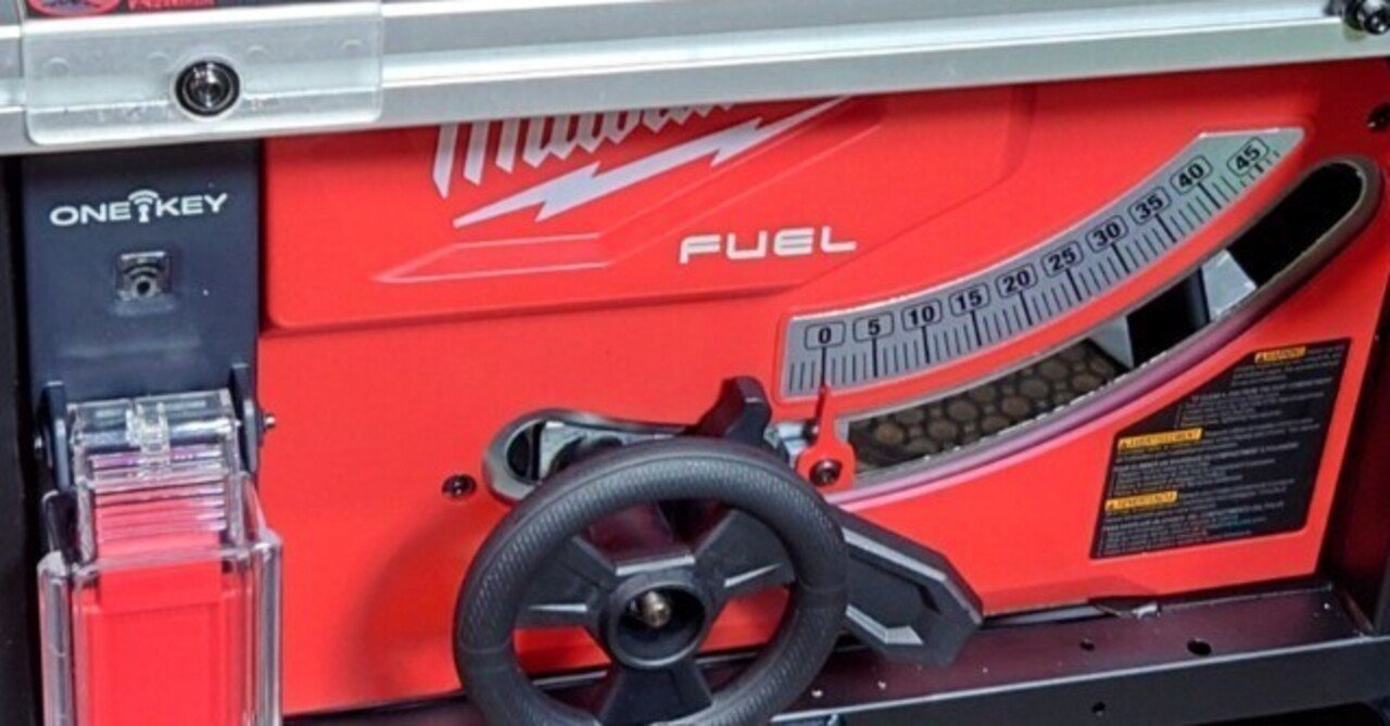 ポータブルコードレステーブルソー #Milwaukee｜AngelicaNigo