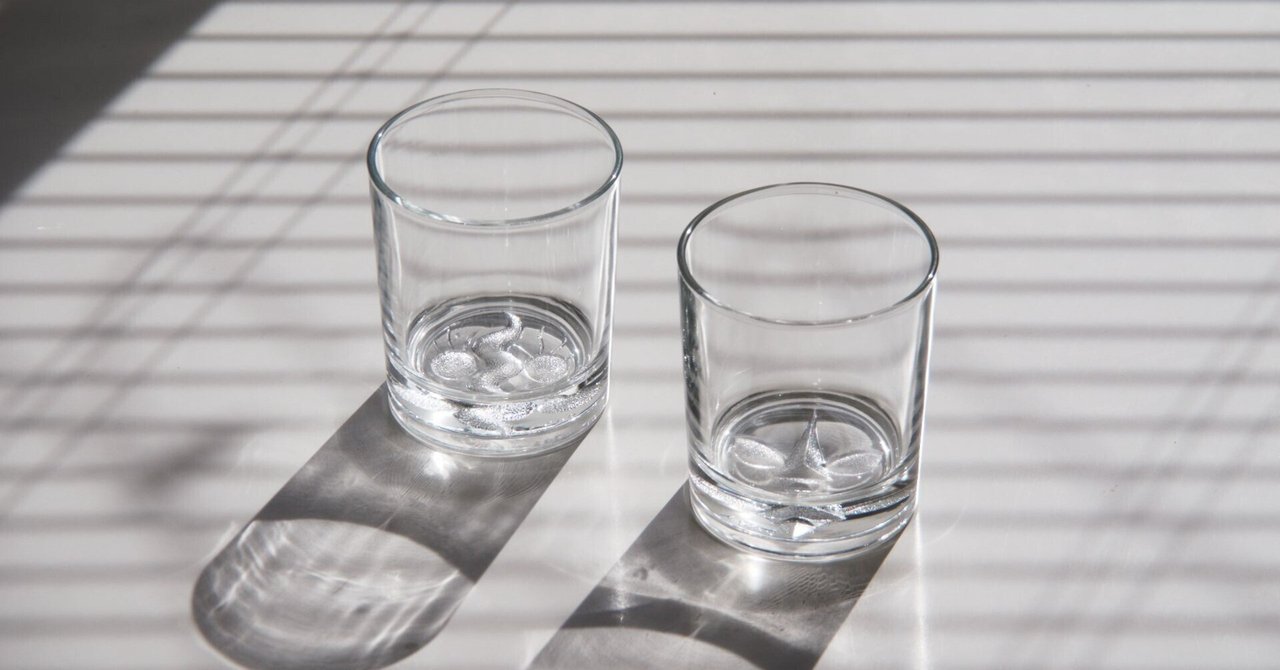 私的逸品 #11 岡本太郎の『顔のグラス』｜Hallucigenia