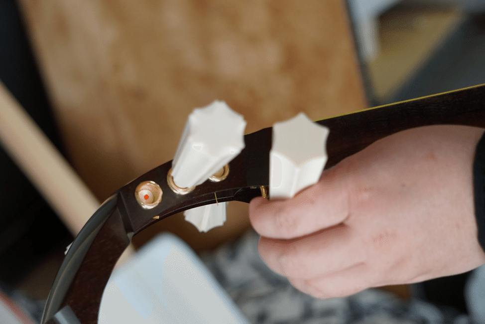 三味線人工皮「リプル」製作｜日本ふるさと手しごと協会