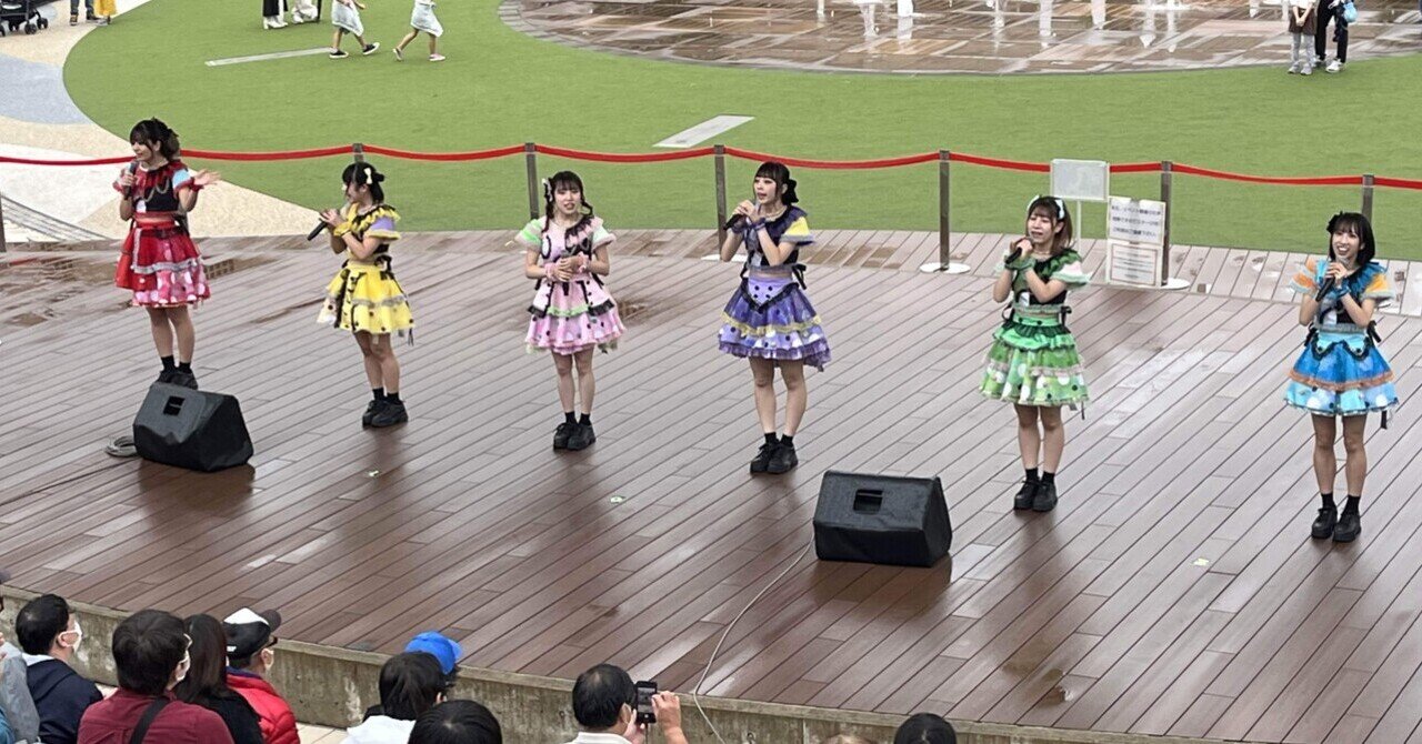 土砂降りの西宮ガーデンズでカラスクすぷば秋の合同イベント ライブレポ22年11月13日 パクチ Note 土砂降りの西宮ガーデンズでカラスクすぷば秋の合同イベント ライブレポ22年11月13日 パクチ Note