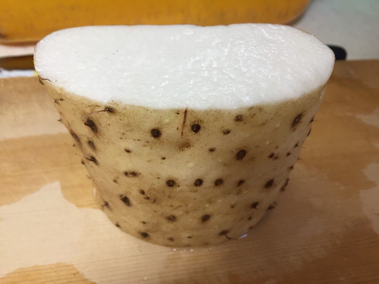 田舎からのおすそ分け 土付き長芋とご対面 おがたきりこ 旅するフリーライター Note 田舎からのおすそ分け 土付き長芋とご対面 おがたきりこ 旅するフリーライター Note