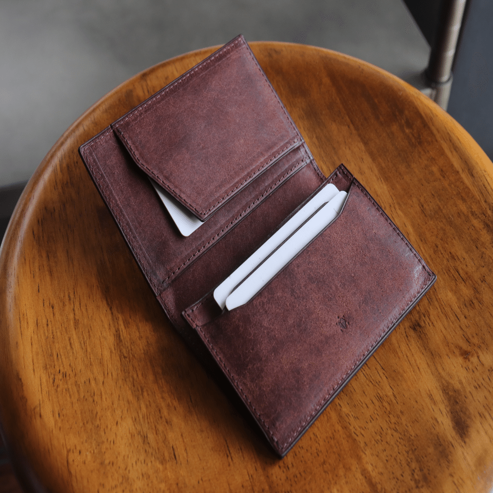 ブライドルレザー】スリムな名刺入れ SAYA｜BRUSH