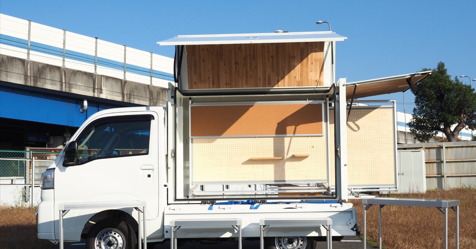 軽トラがお店に変わる未来の箱 「Nibako」に移動販売の新たな可能性を