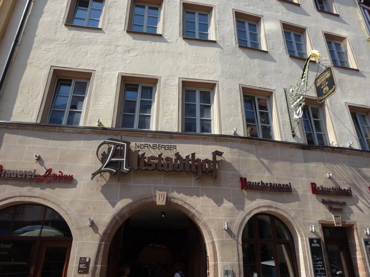ドイツ - ニュルンベルク Hausbrauerei Altstadthof｜Atsushi