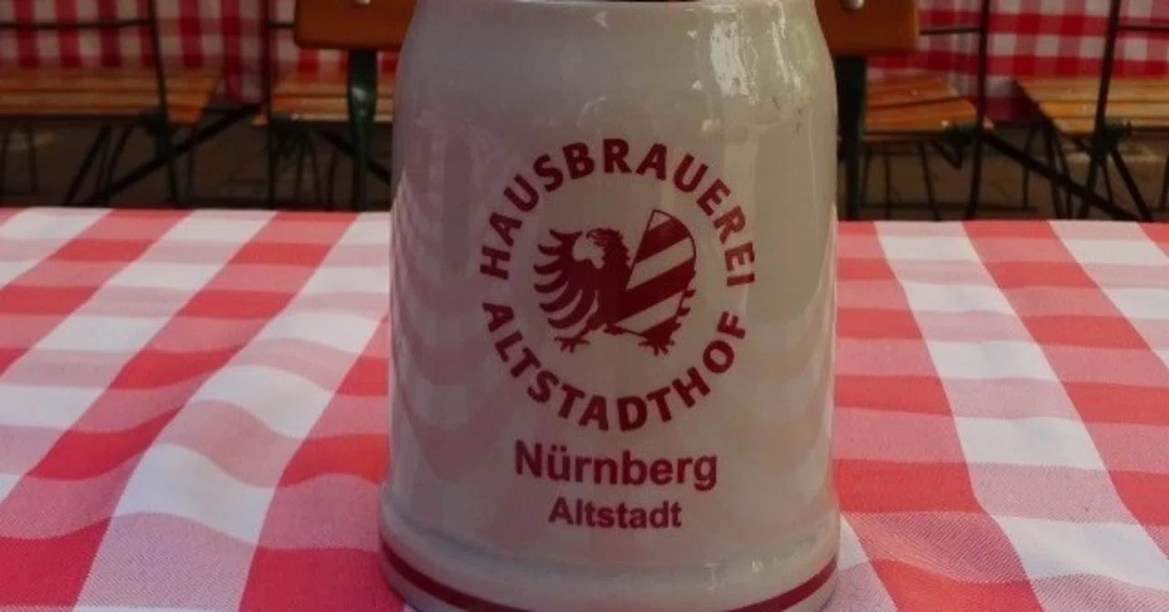 ドイツ - ニュルンベルク Hausbrauerei Altstadthof｜Atsushi