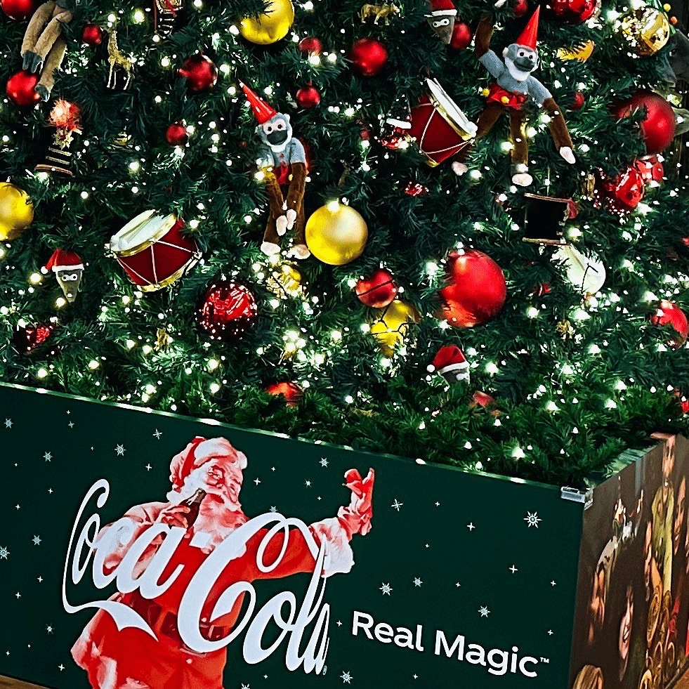 サンタクロースは クリスマスに起こる奇跡の概念だと思う だから サンタクロースって本当にいるの っていうのは クリスマスに奇跡 は起こるのか っていう質問と同じだと思ってる 私は いるって信じてるずっと昔 こゆき Koyuki Note