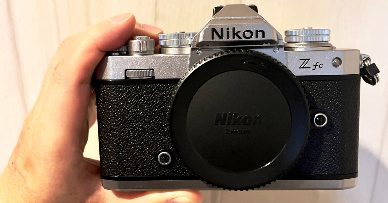 気に入っていたNikon Zfcを2か月で手放すことにした理由｜Aaron Shin