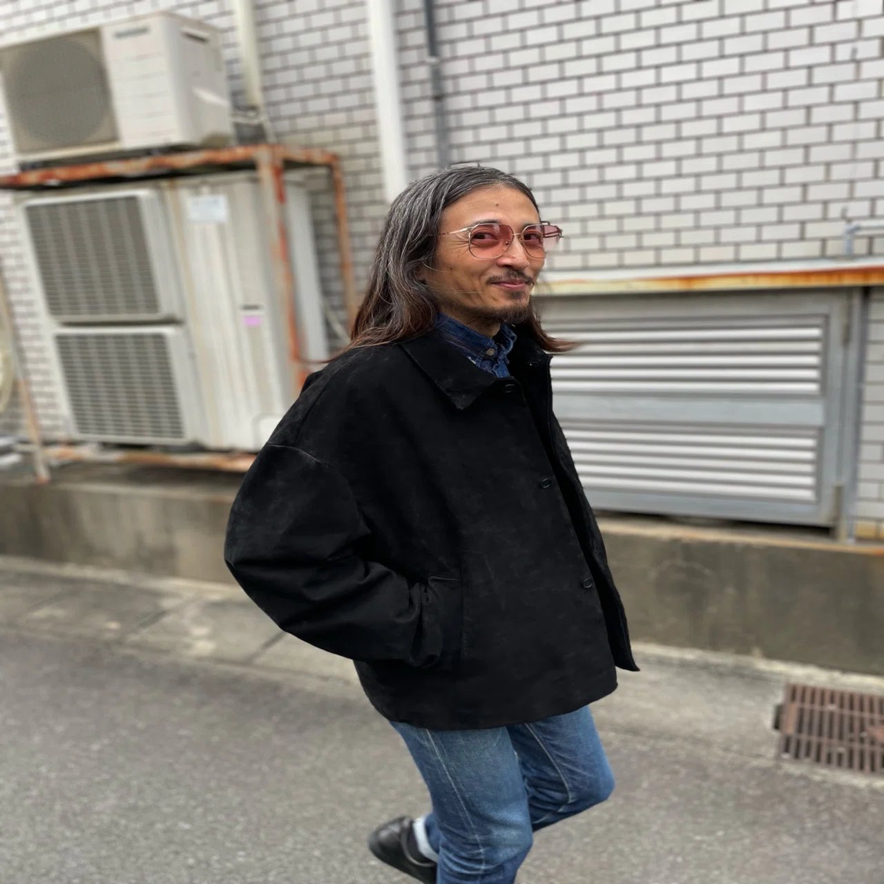 ベルベットのような｜KNOCK OUT STAFF