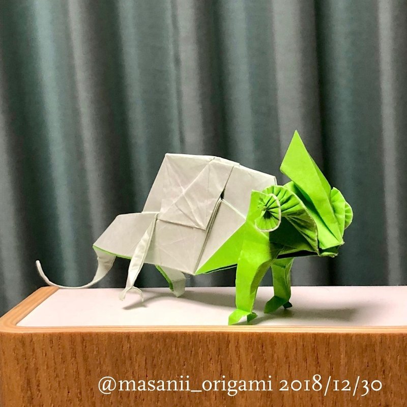 至高のおりがみ 極細らせんがえげつない 長山海澄さんの カメレオン に挑戦 まさにぃ Note