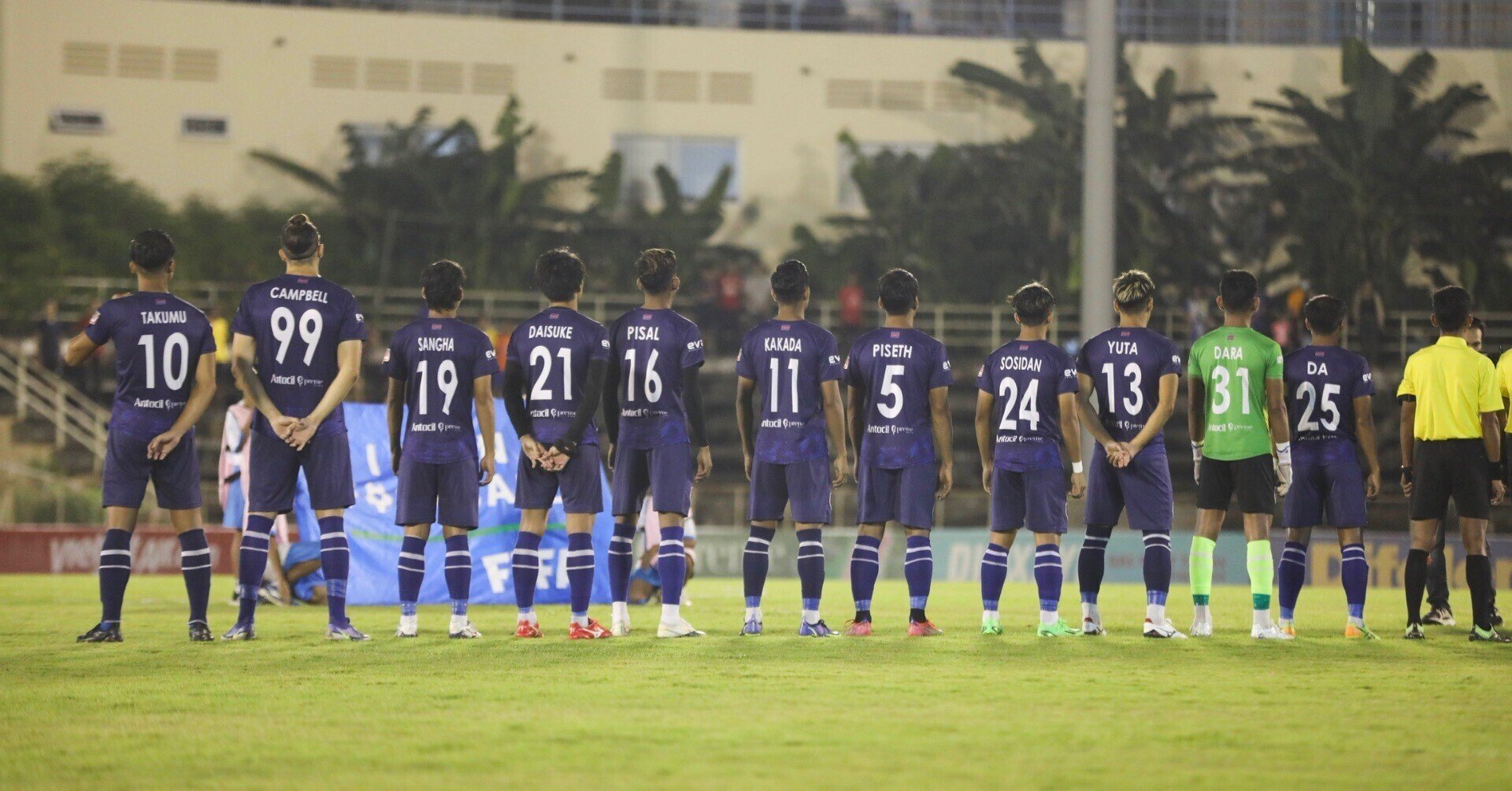 カンボジアリーグが熾烈な争いを 1 西原 拓夢 サッカー選手 Note カンボジアリーグが熾烈な争いを 1 西原 拓夢 サッカー選手 Note