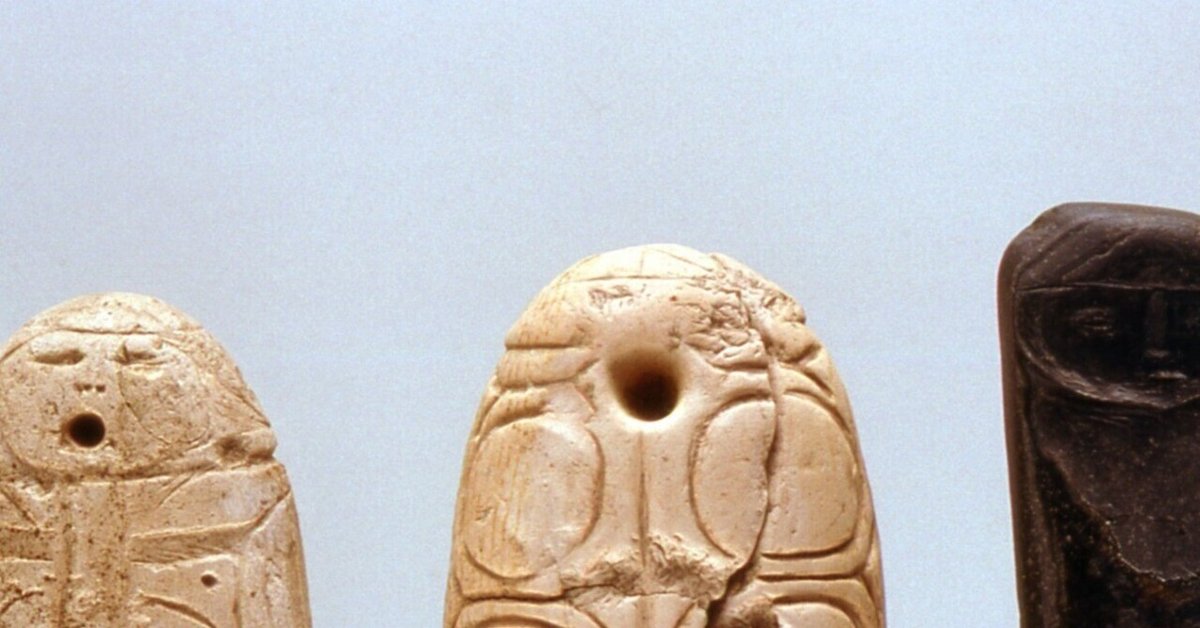 岩偶岩版類　縄文時代　古代遺跡 愛媛県、いや、四国に行くなら上黒岩岩陰遺跡を忘れてはいけない。ここ