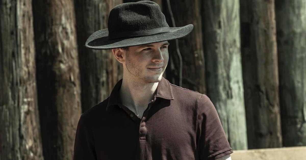 ラスト1点　ウォーキングデッド  バッジ ラスト1点 ウォーキングデッド バッジ