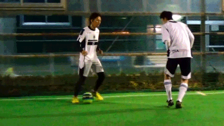 トレーニング編２章 序章 カットインの基本形 ドリブルデザイナー 岡部将和