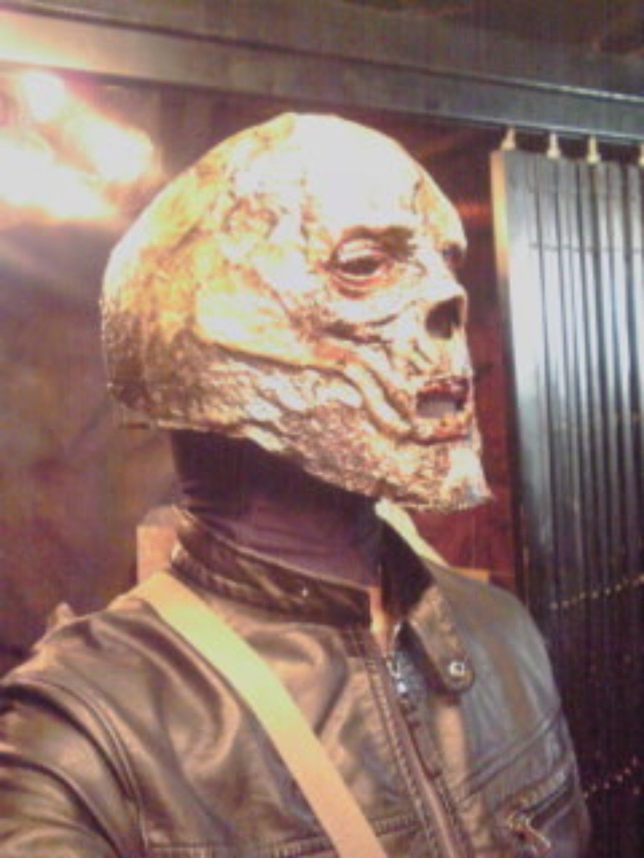 怖いマスクの作り方 麻草 郁 Note 怖いマスクの作り方 麻草 郁 Note