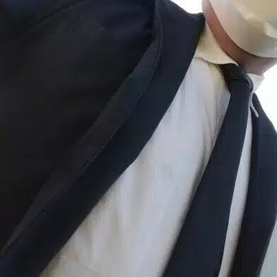 よんなな