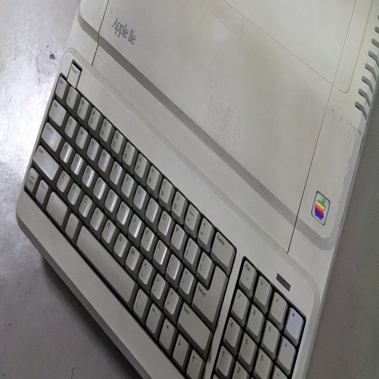 遅すぎたAPPLE IIe｜kzn