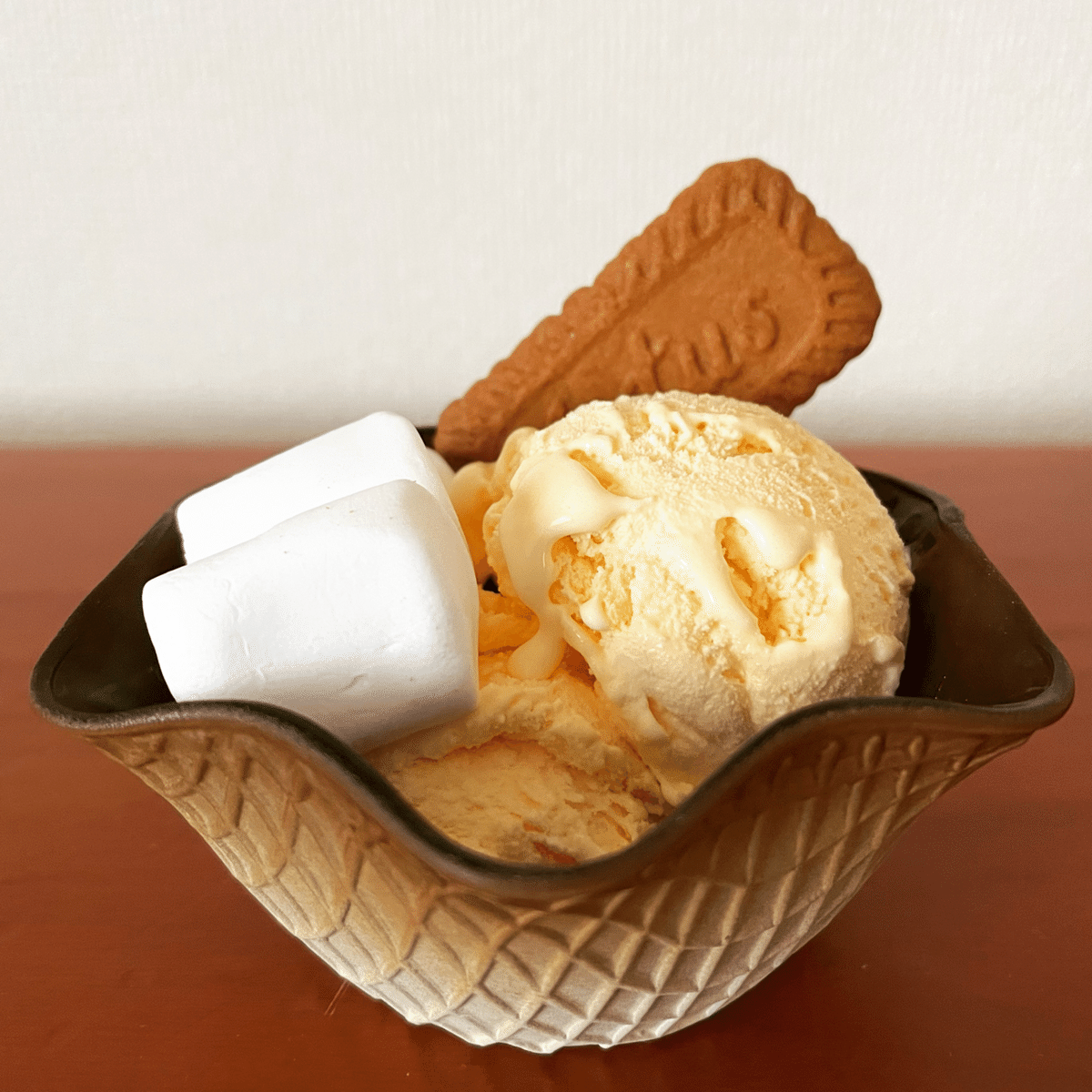 シンプルにバニラアイス。｜キナリ, image size:1200x1200