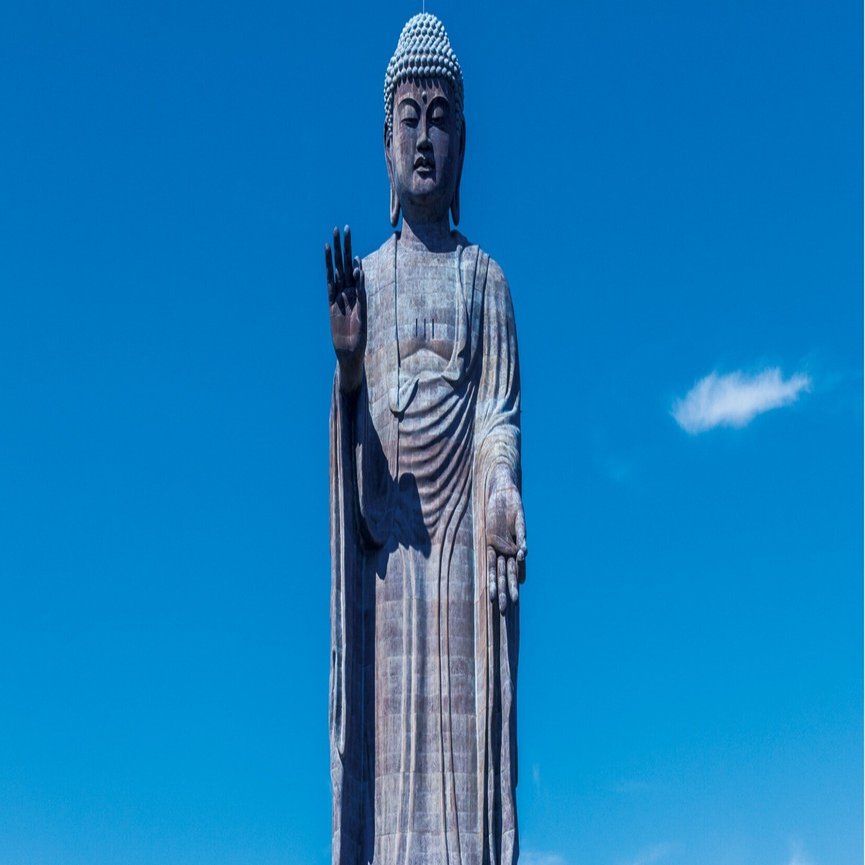 大仏と石で感じるマニアの世界（茨城県牛久市・大洗町）｜ホンタビ
