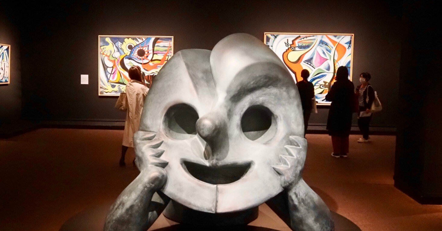 岡本太郎のギョロリとした目ににらまれるととても楽しい｜ラクガキスト