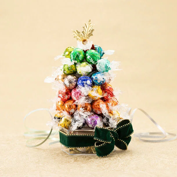 リンツのチョコとクリスマスツリー｜etsuko