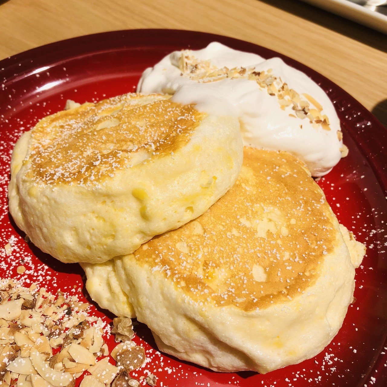パンケーキ にはまると体に悪いのはわかっているけど 最近北海道にオープンしたむさしの森コーヒーのは まるで飲み物 年配のものにも優しい味だ 古くはブルーチュウリッブ ヒュッゲ ハワイアン パンケーキ 円山 原 ふゆこ Note