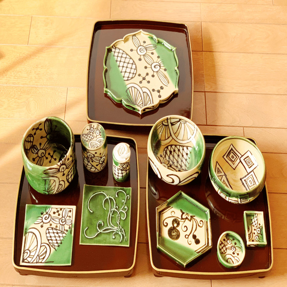 斬新なデザイン？いえいえ400年前のもの。織部に魅力は凄い！またまた