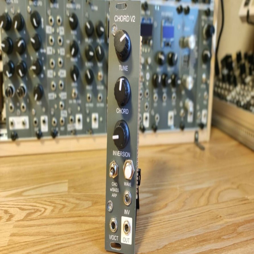 Qu-bit chord V2 モジュラーシンセ