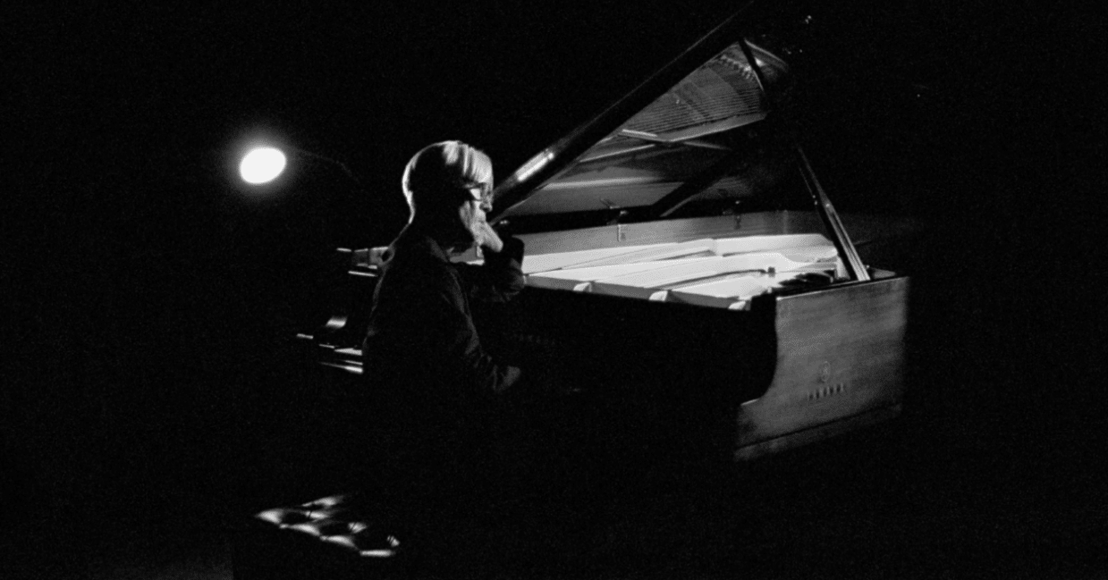 坂本龍一 Ryuichi Sakamoto: Playing the Piano 2022 配信ライブに想う