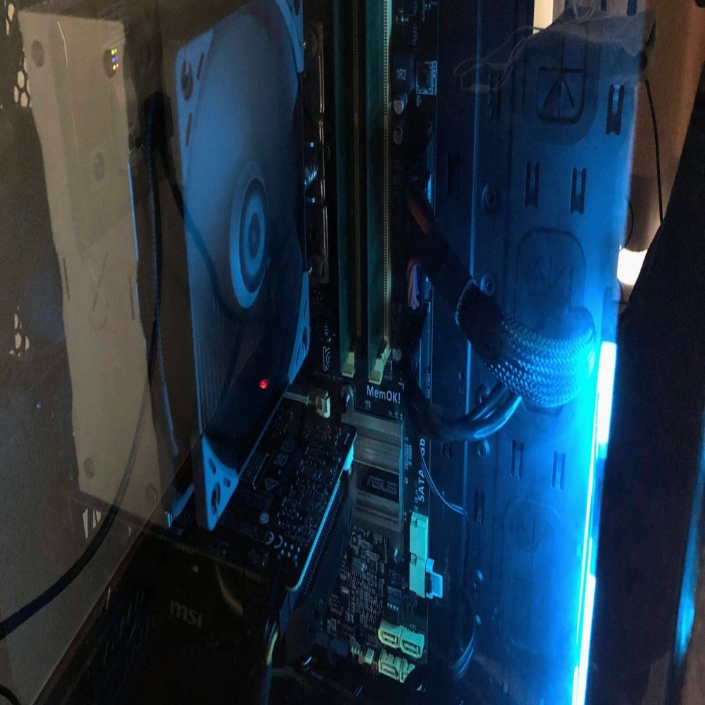 ZALMAN Z3 Iceberg(黒)のPCケースを100均木材で改造したら…｜参考