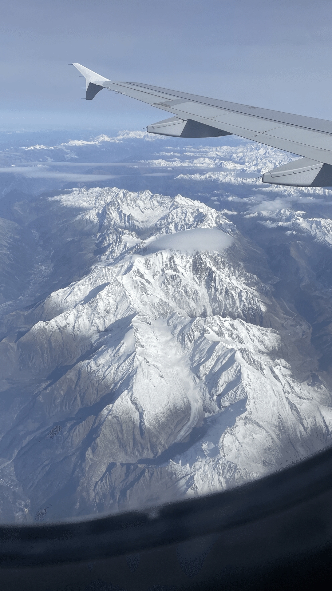 イタリア】モンブランを俯瞰で見る｜🇮🇹池本 Sardelli🍕