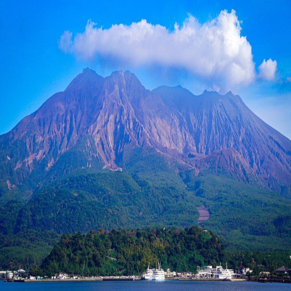 鹿児島のシンボル「桜島」｜おおぞのじゅんじ
