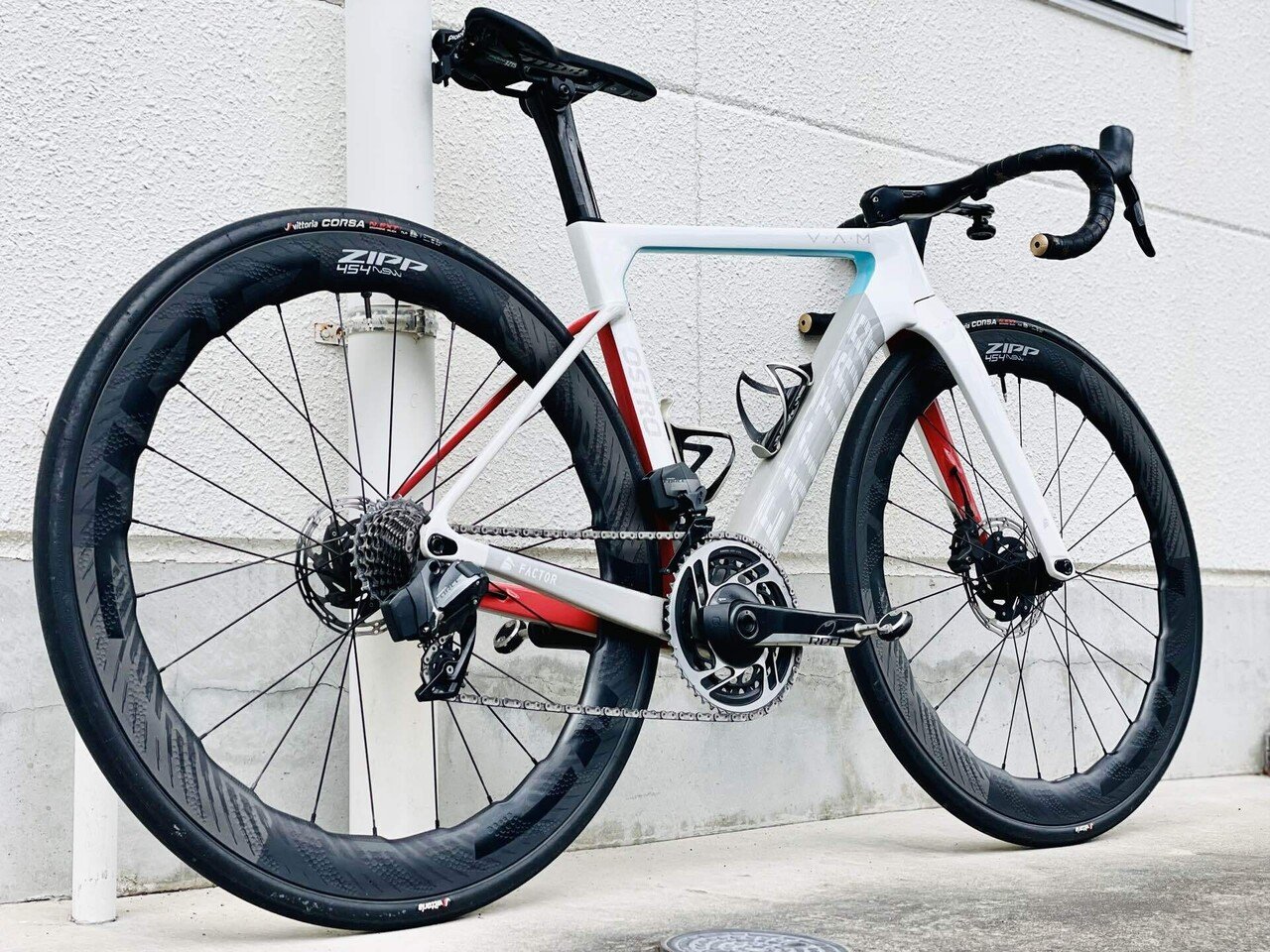 自転車本体 zipp454 nsw インプレッション】ZIPP 454 NSW Tubeless Disc ｜877Bicycle🍌