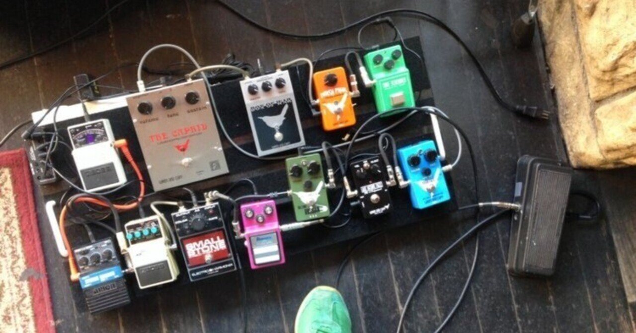 伝説のAcetone FM-2を甦らせたWren and Cuff Ace Octave Fuzz
