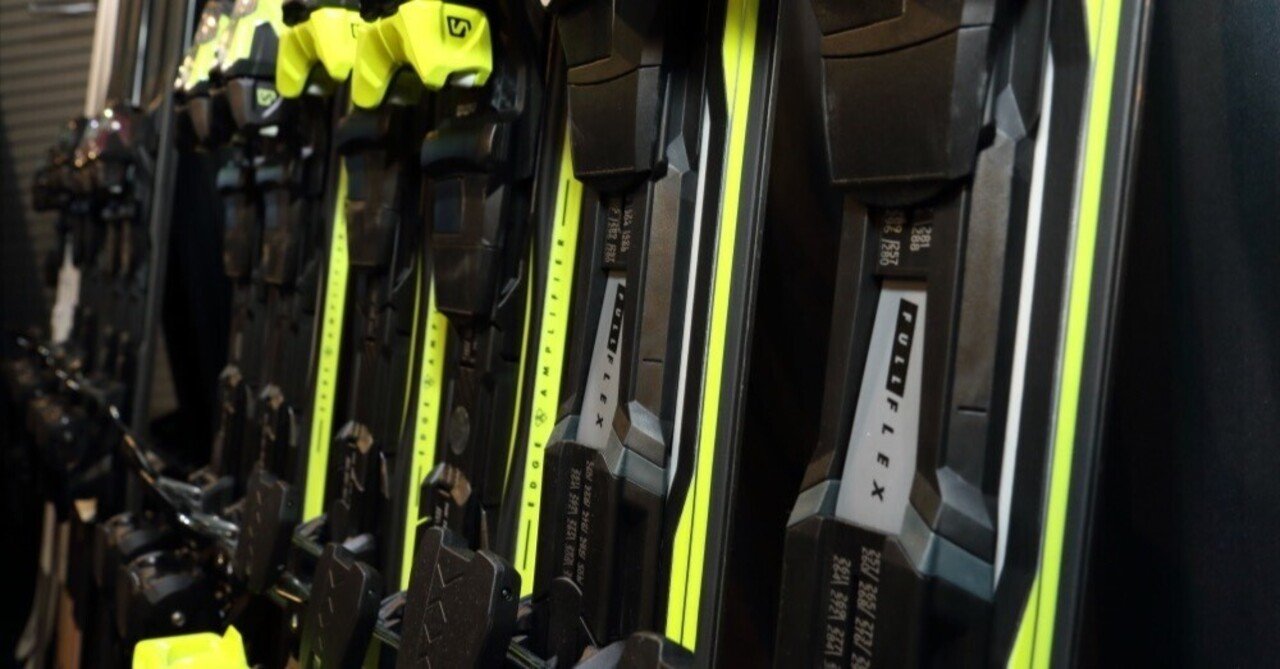 SKI GEAR 2022/23> 今どきのスキー選びはセンター幅に注目 SKI GEAR 2022/23> 今どきのスキー選びはセンター幅に注目