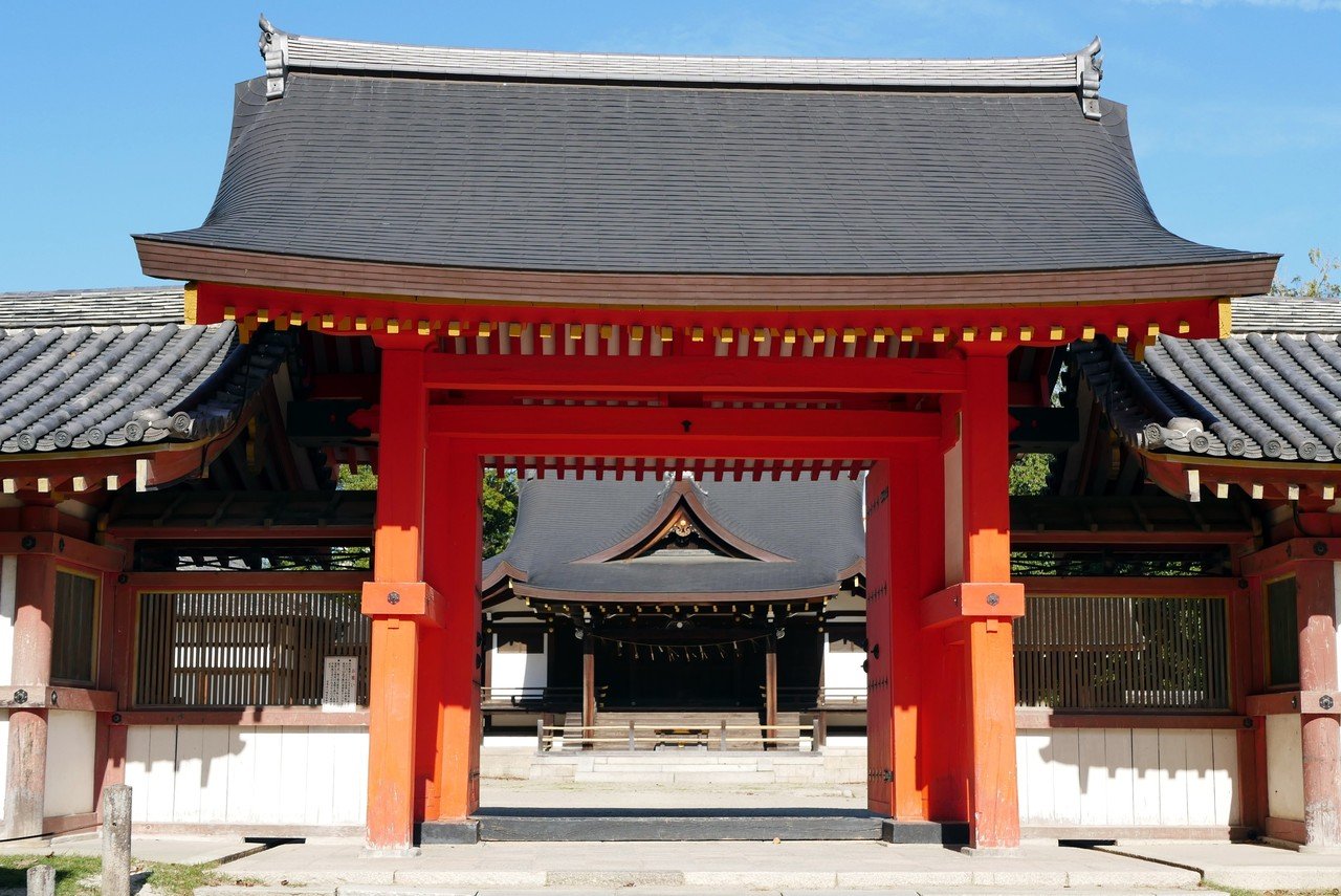 裏鬼門の守護 石清水八幡宮｜inumos
