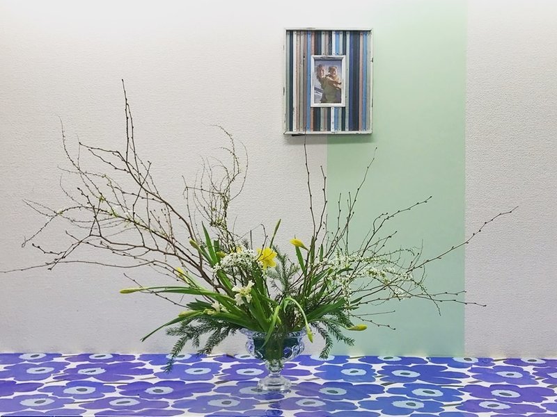 ナルシスの物語とスイセンの花 こすぎゆみこ 花のある暮らし研究家 Note ナルシスの物語とスイセンの花 こすぎゆみこ 花のある暮らし研究家 Note