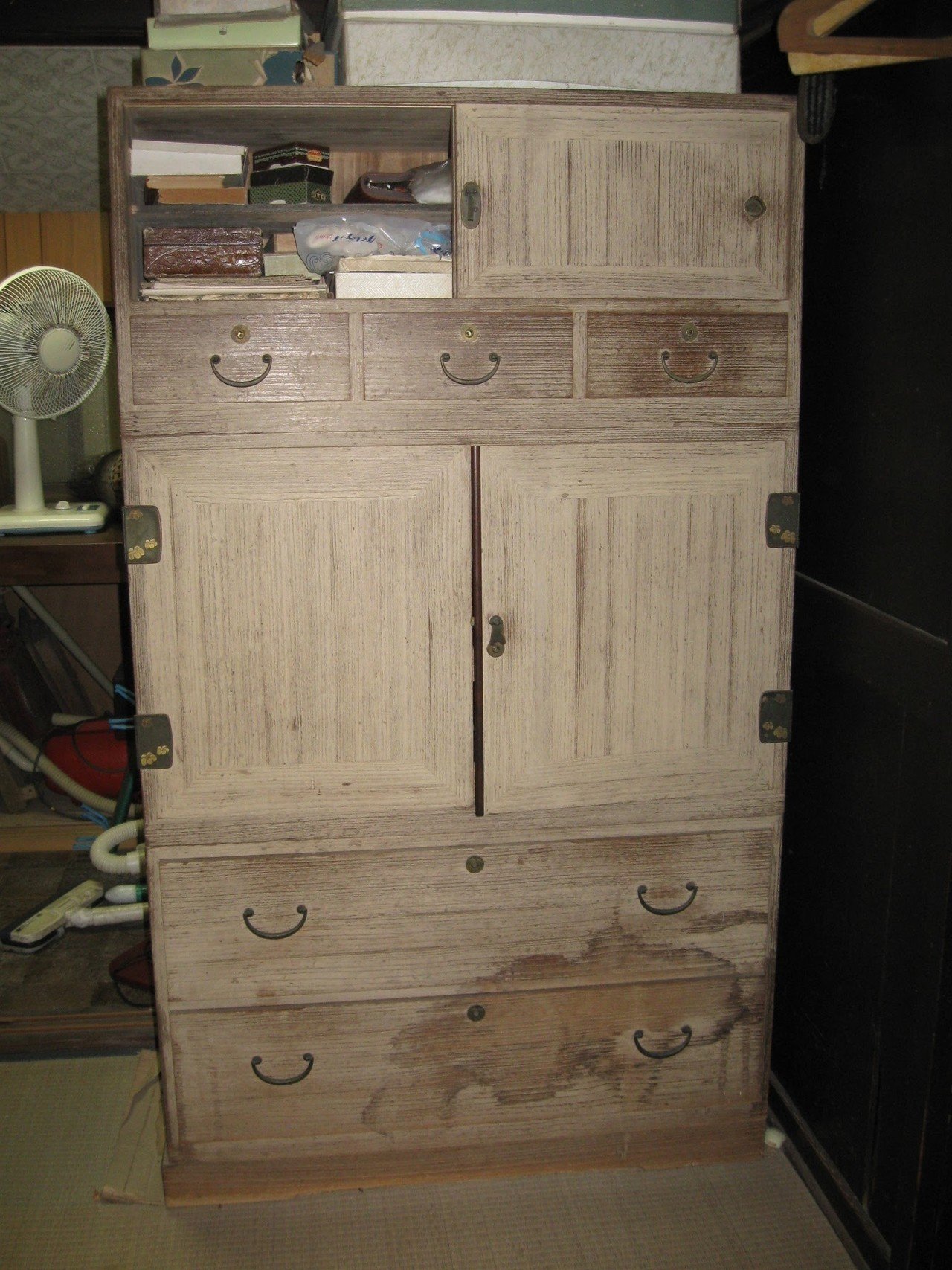 箪笥が一竿、箪笥が二竿｜秋本 佑(Tasuku Akimoto)