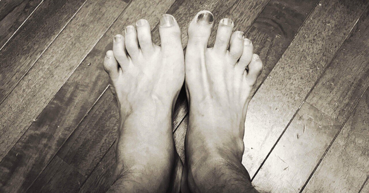 原宿素人女性足画像