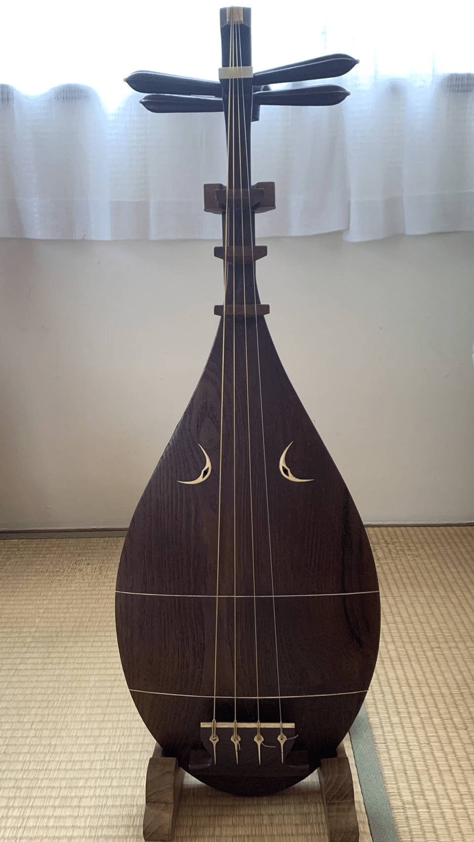 琵琶製作の名人｜琵琶士・徳将城