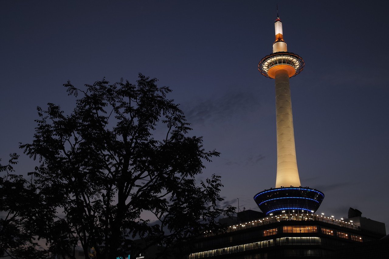 京都の夜はふけていく｜uradia