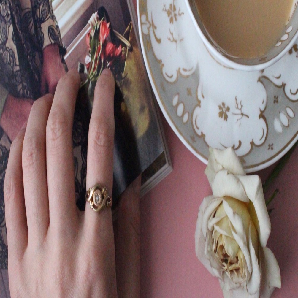 フランスアンティーク、FIXのリング。｜Lucy & Matilda.