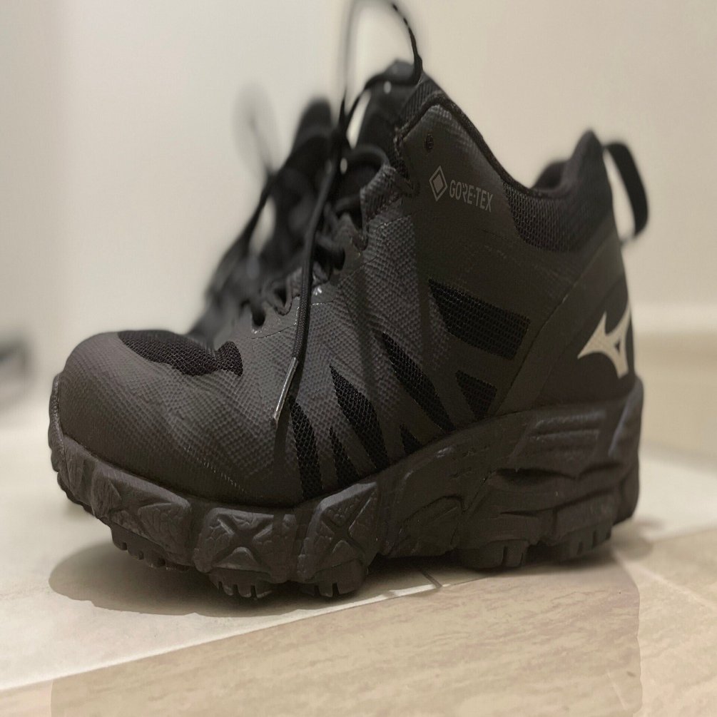 極美品 マーガレットハウエル×ミズノ ゴアテックス ハイキングシューズ 23cm 買って良かったもの2022｜Juneself