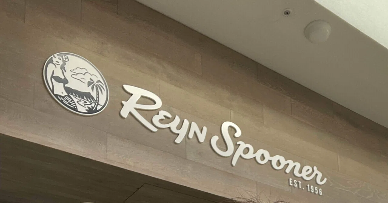 子連れハワイ旅行24日目】Reyn spoonerでお揃いゲット❤️｜ay