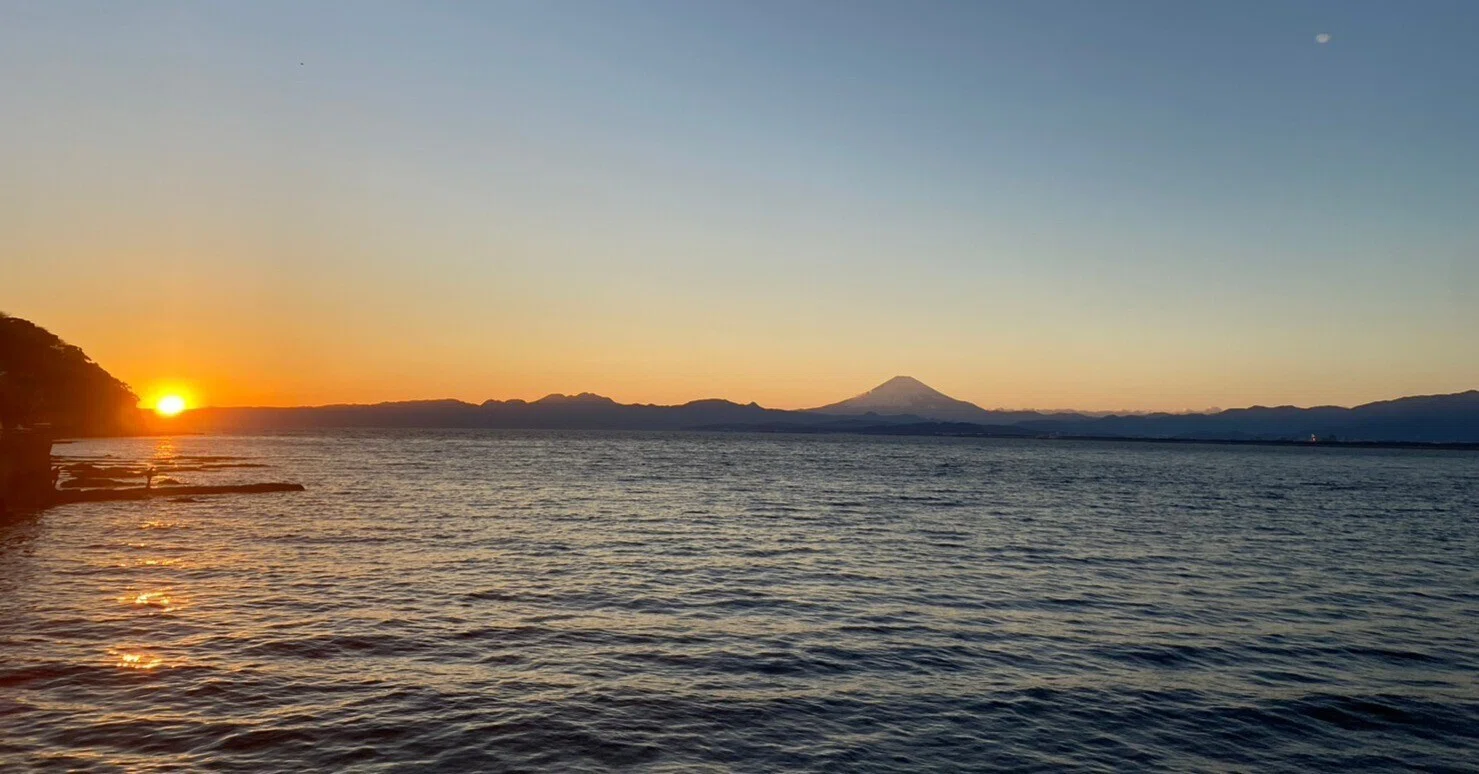 23年 江ノ島の初日の出 富士山の美しさに感動しながらスタートを切りました 藤井このみ Note 23年 江ノ島の初日の出 富士山の美しさに感動しながらスタートを切りました 藤井このみ Note