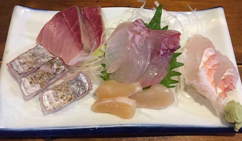 福岡県の離島 能古島のボリュームランチは雑魚へ 新鮮なお刺身とサクサクフライ おがたきりこ Note