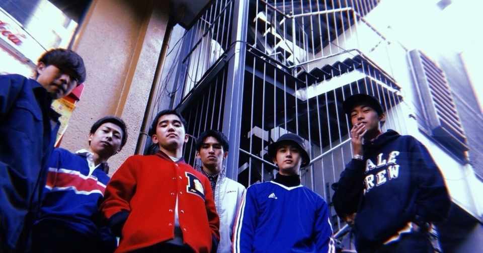 Suchmosのボーカルyonceがadidasのジャージを着ている理由 たくろー Note