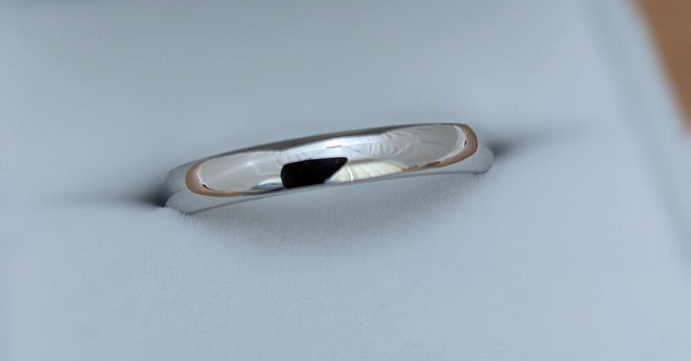 指輪の内側にある「Pt900」とか「K18」とかの刻印は信用できるのか