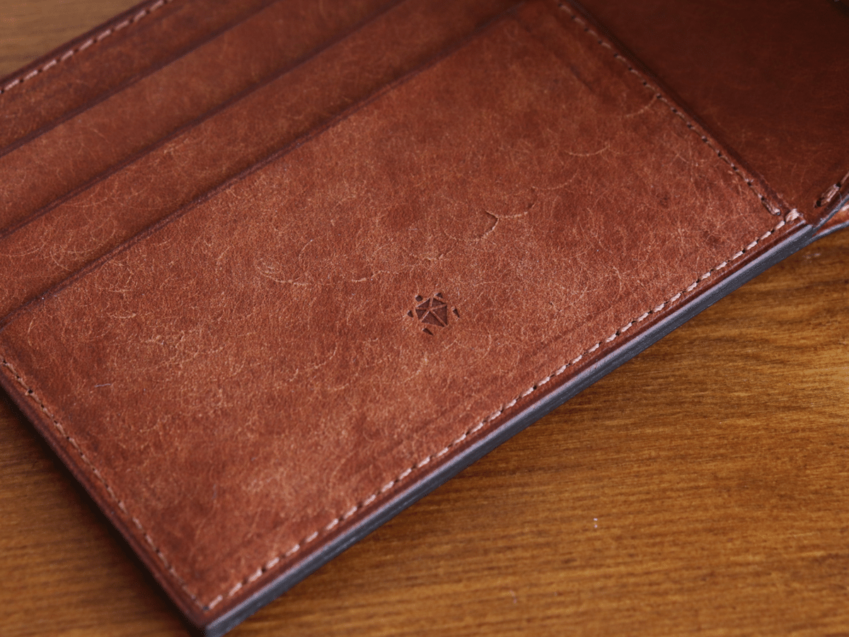 未使用 プレリー ☆ ブライドルレザー フュージョン 二折財布 小銭室有 日本製 未使用 プレリー ☆ ブライドルレザー フュージョン 二折財布 小銭室有