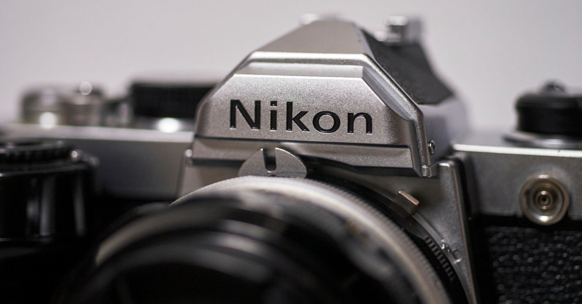 Nikon FE2 + MD-12 動作未確認 ニコン ジャンク 3c1bf1f76b1ee19b302a453abd7bc3